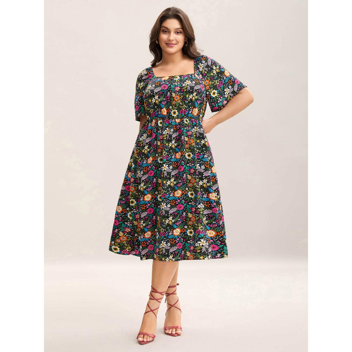 Plus Size Bold Floral Print Pockets Midi Dress Black Women Timeless Square Neck Short sleeve Curvy BloomChic 14-16/1X Product Image