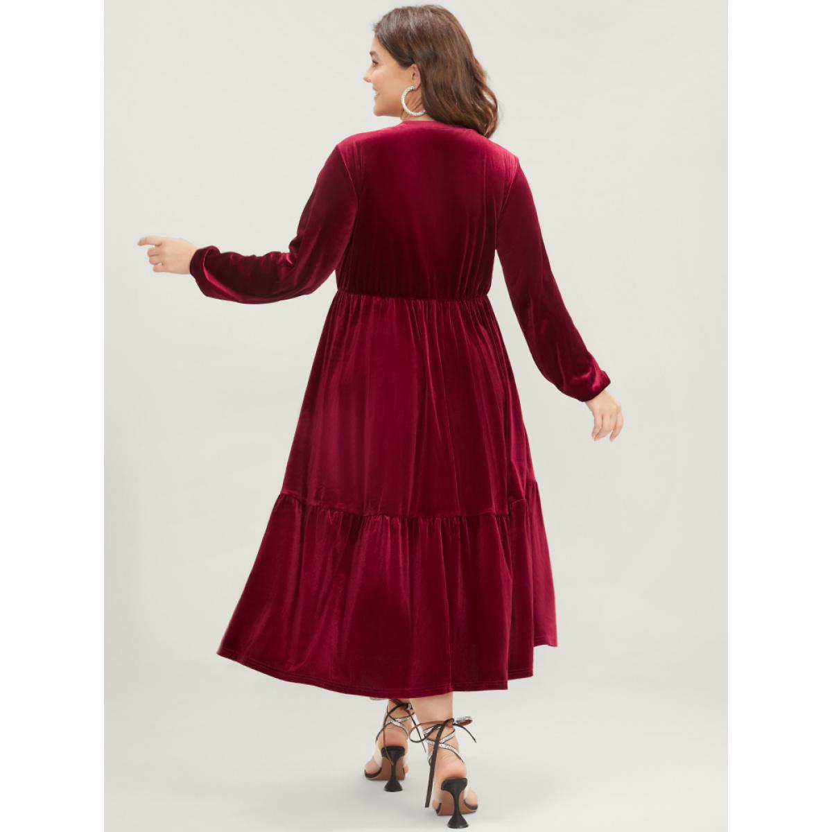 Plus Size Solid Pocket Lantern Sleeve Velvet Flutter Dress Burgundy Women Party Plain Round Neck Long Sleeve Curvy Long Dress BloomChic 12/L Product Image