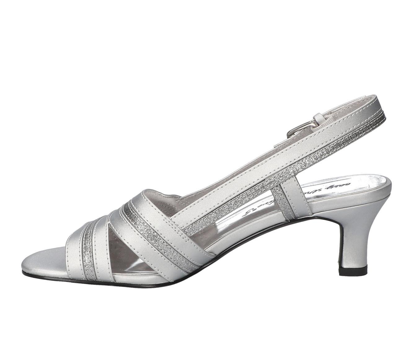 Women's Easy Street Meghan Pumps Product Image