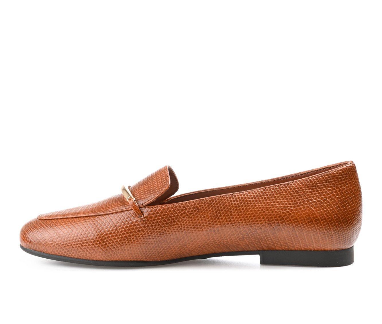 Women's Journee Collection Wrenn Loafers Product Image