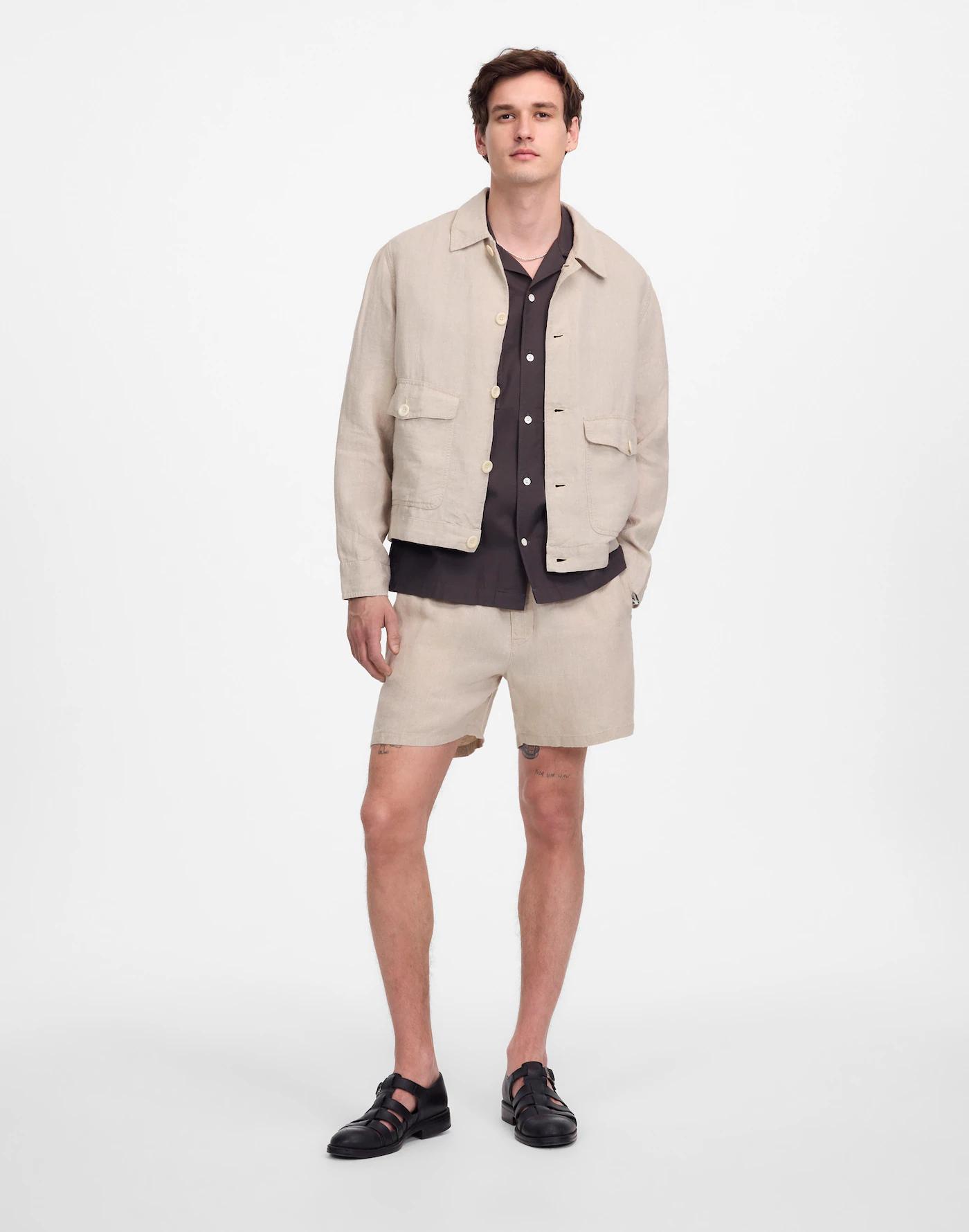 Everywear Short in Linen Product Image