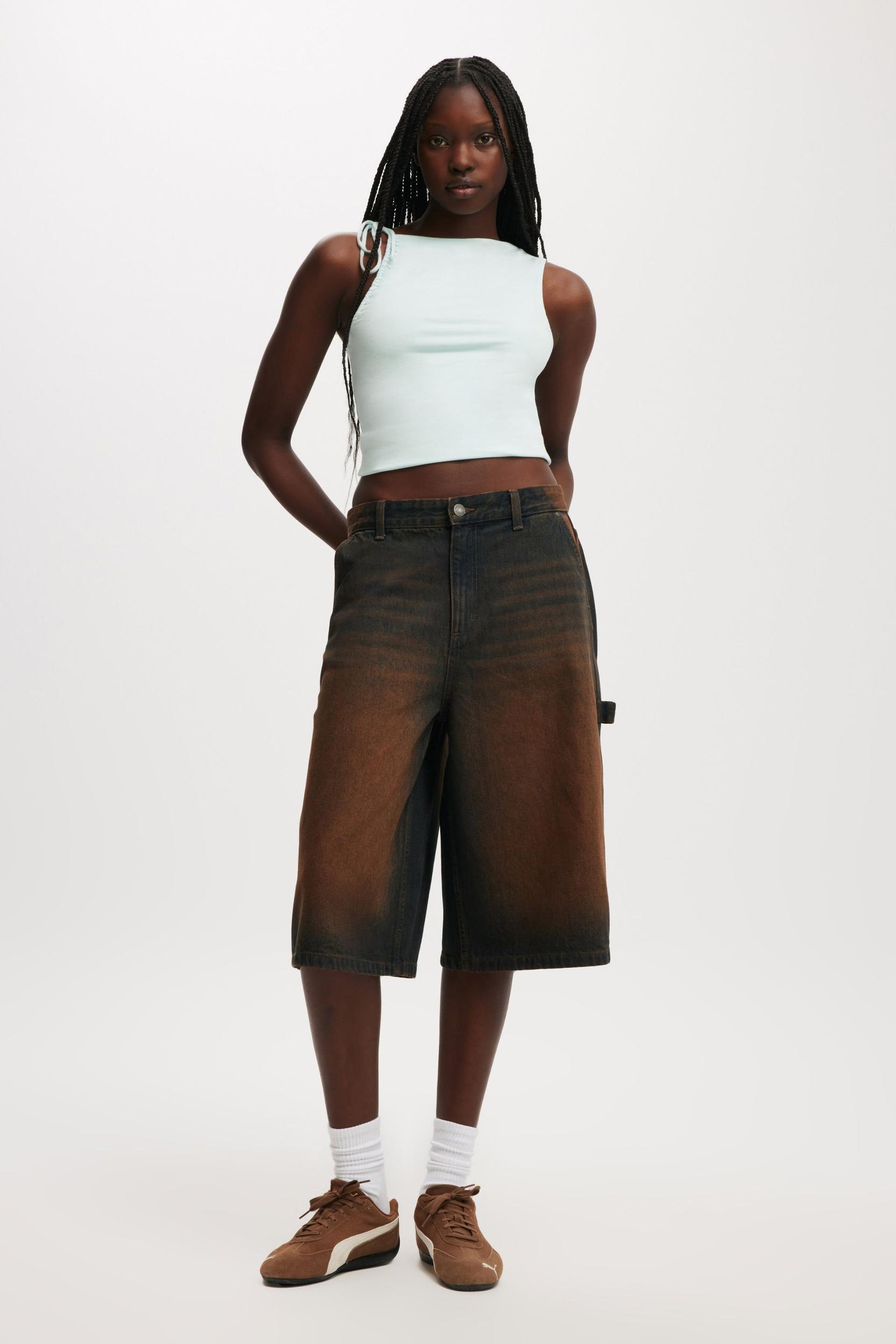 Cotton On Women - 91 Baggy Denim Jort - Carpenter y2k washed brown Product Image