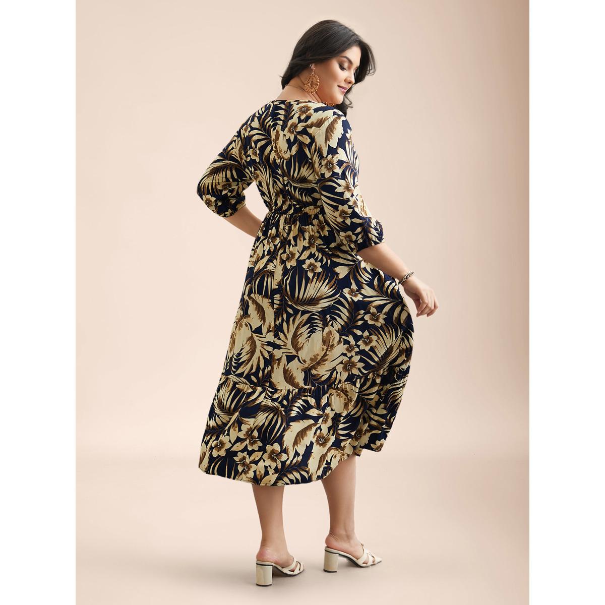 Plus Size Tropical Print Stretchy-Waist Pockets Midi Dress DarkBlue Women Resort Non V-neck Elbow-length sleeve Curvy BloomChic 10/M Product Image