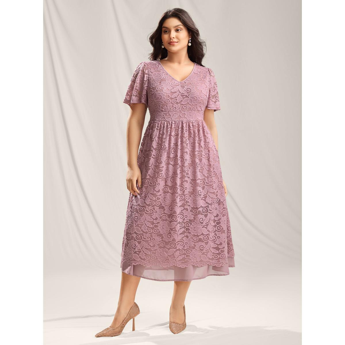 Plus Size Romantic Lace Cinched Waist Maxi Dress Mauve Women V-neck Short sleeve Curvy BloomChic 10/M Product Image