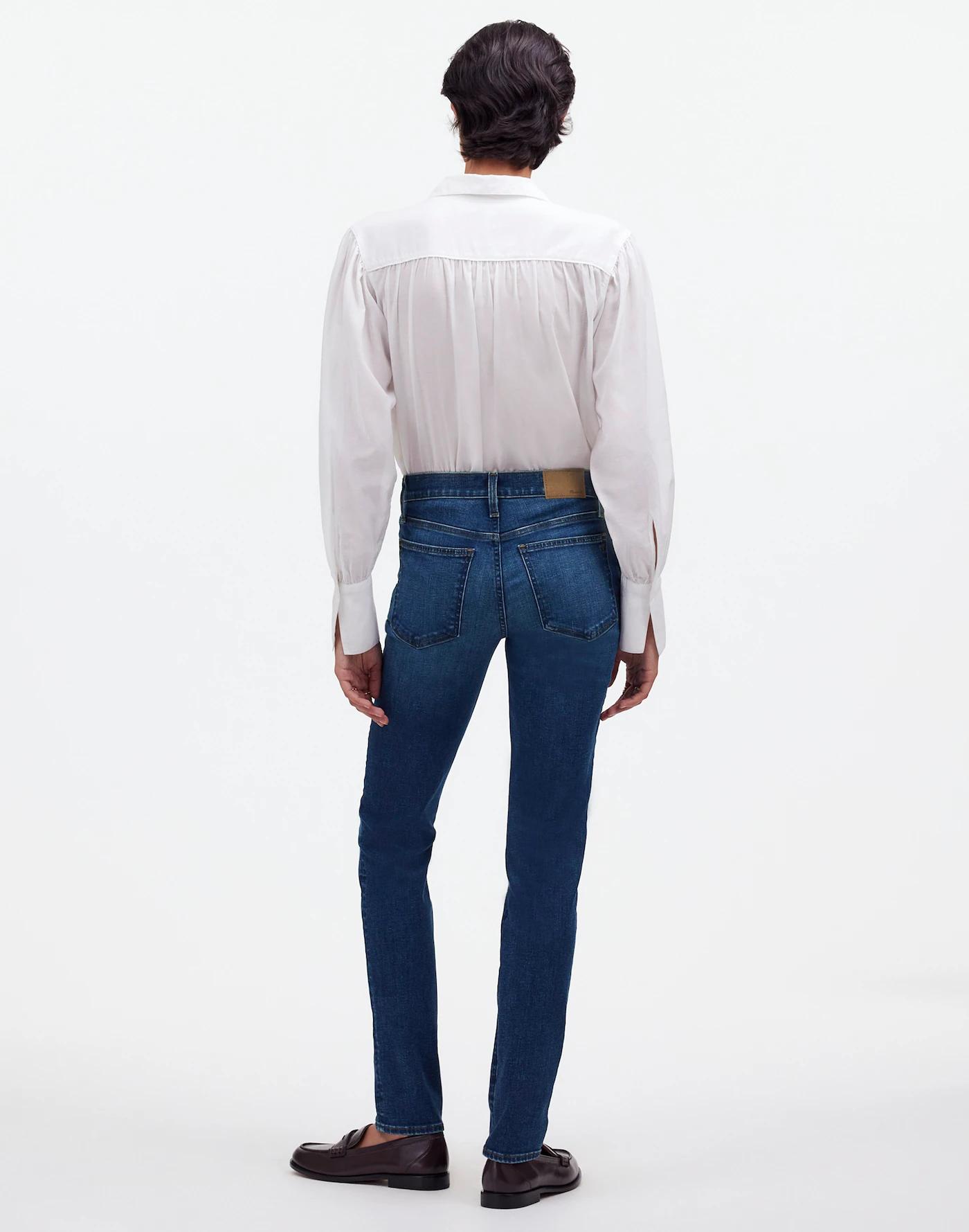 The Petite Mid-Rise Perfect Vintage Jean in Kenmere Wash Product Image