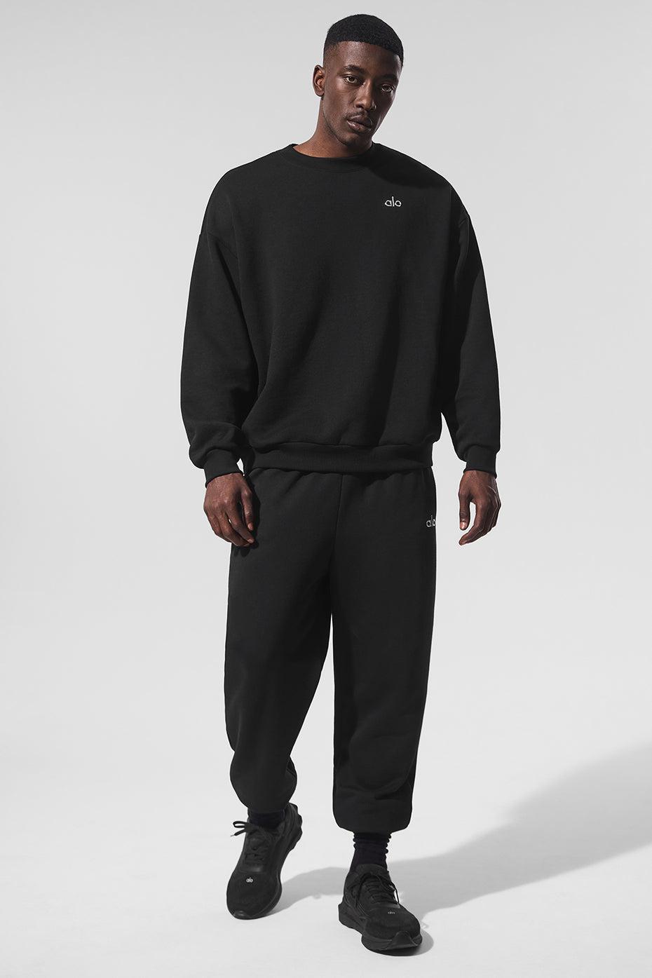 Accolade Crew Neck Pullover - Black Product Image