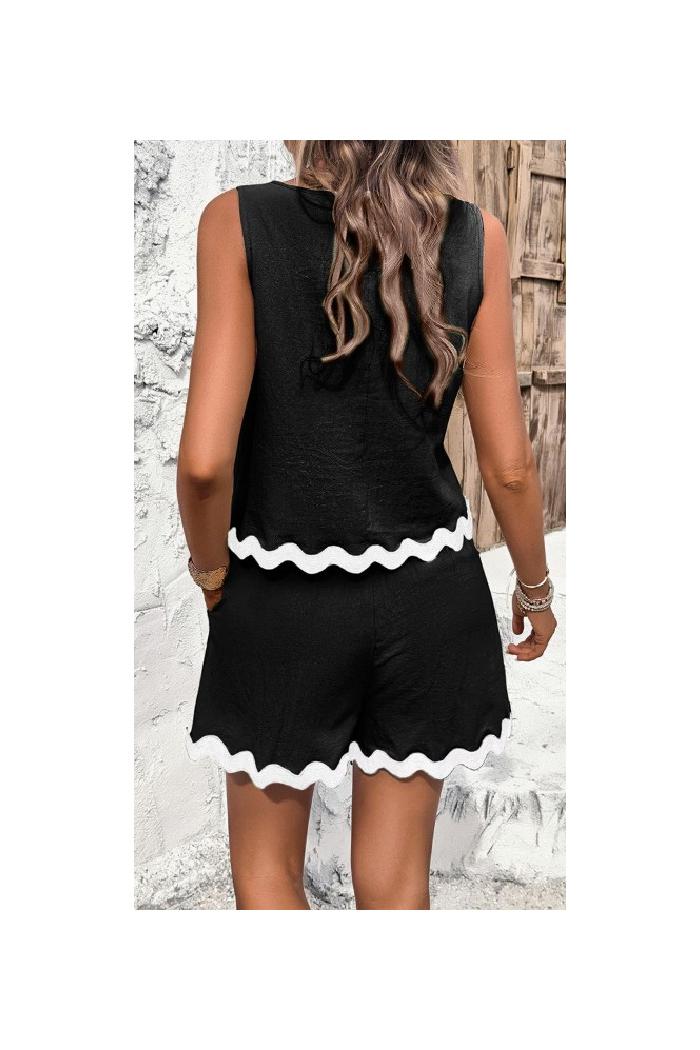 Printed Sleeveless Pockets Shorts Set Product Image