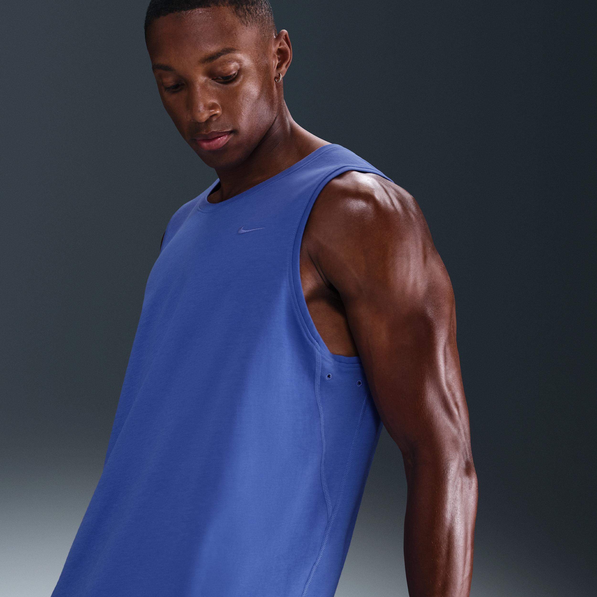 Nike Mens Primary Dri-FIT Versatile Tank Top | DV9833-411 Product Image