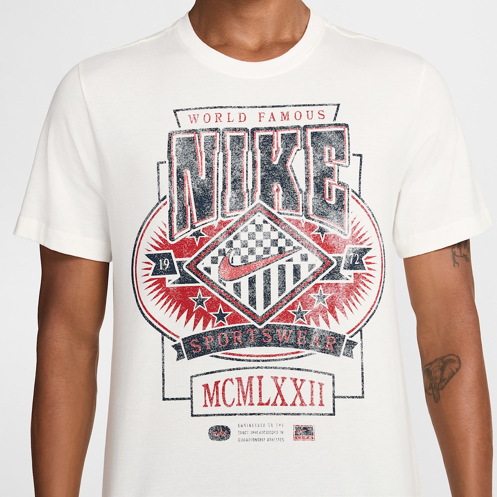 Nike Sportswear Men's Crew-Neck T-Shirt Product Image