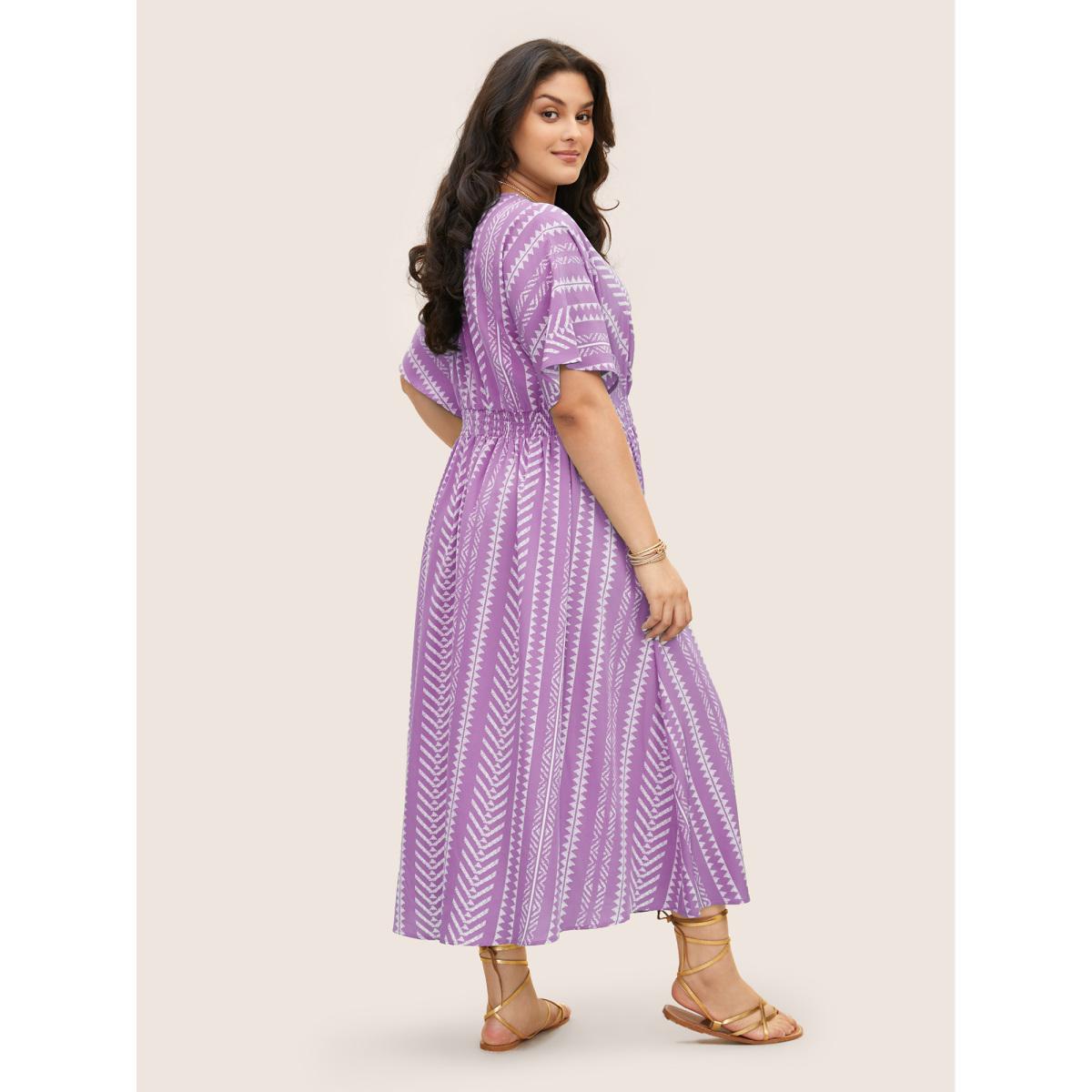 Plus Size Solid Geometric Dolman Sleeve Pocket Shirred Split Hem Dress Lilac Women Boho Non V-neck Half Sleeve Curvy Long Dress BloomChic 22-24/3X Product Image