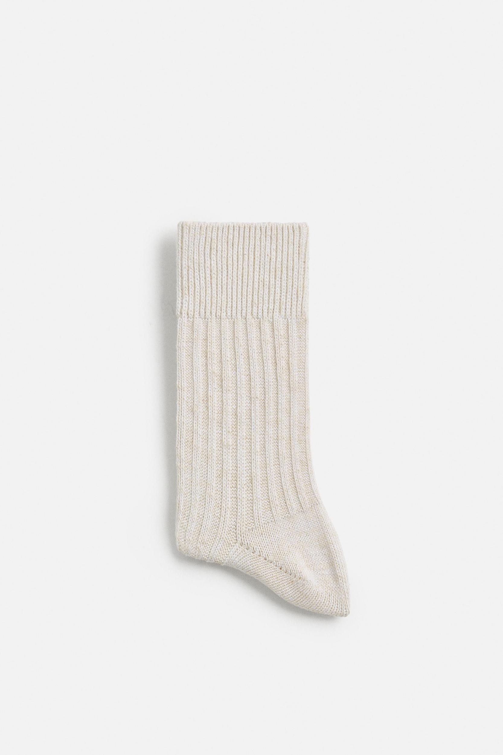 RIBBED SHORT SOCKS Product Image
