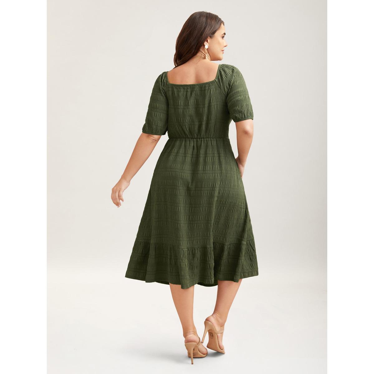 Plus Size Textured Front-Twist Square Neck Midi Dress ArmyGreen Women Elegant Twist V-neck Short sleeve Curvy BloomChic 14-16/1X Product Image