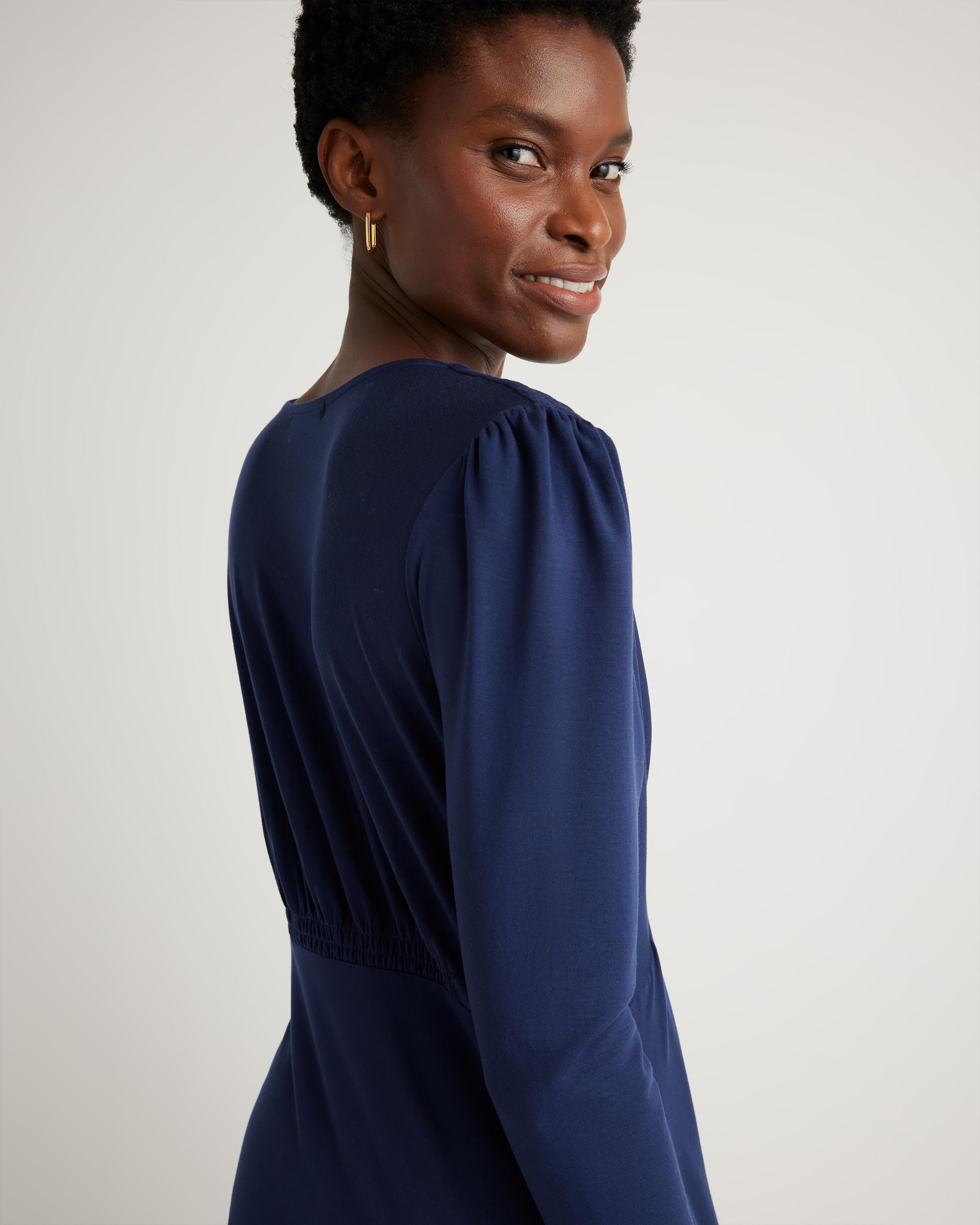 Quince | Women's Tencel Jersey V-Neck Long Sleeve Midi Dress Size XL Product Image