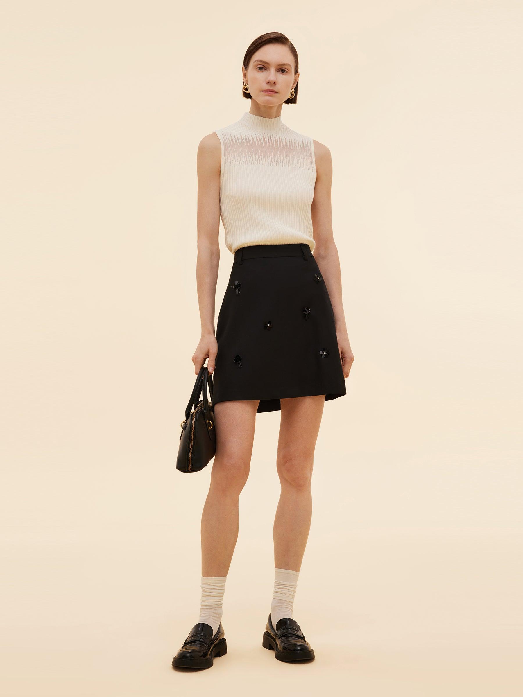 100% Worsted Wool Women Beaded Mini Skirt Product Image