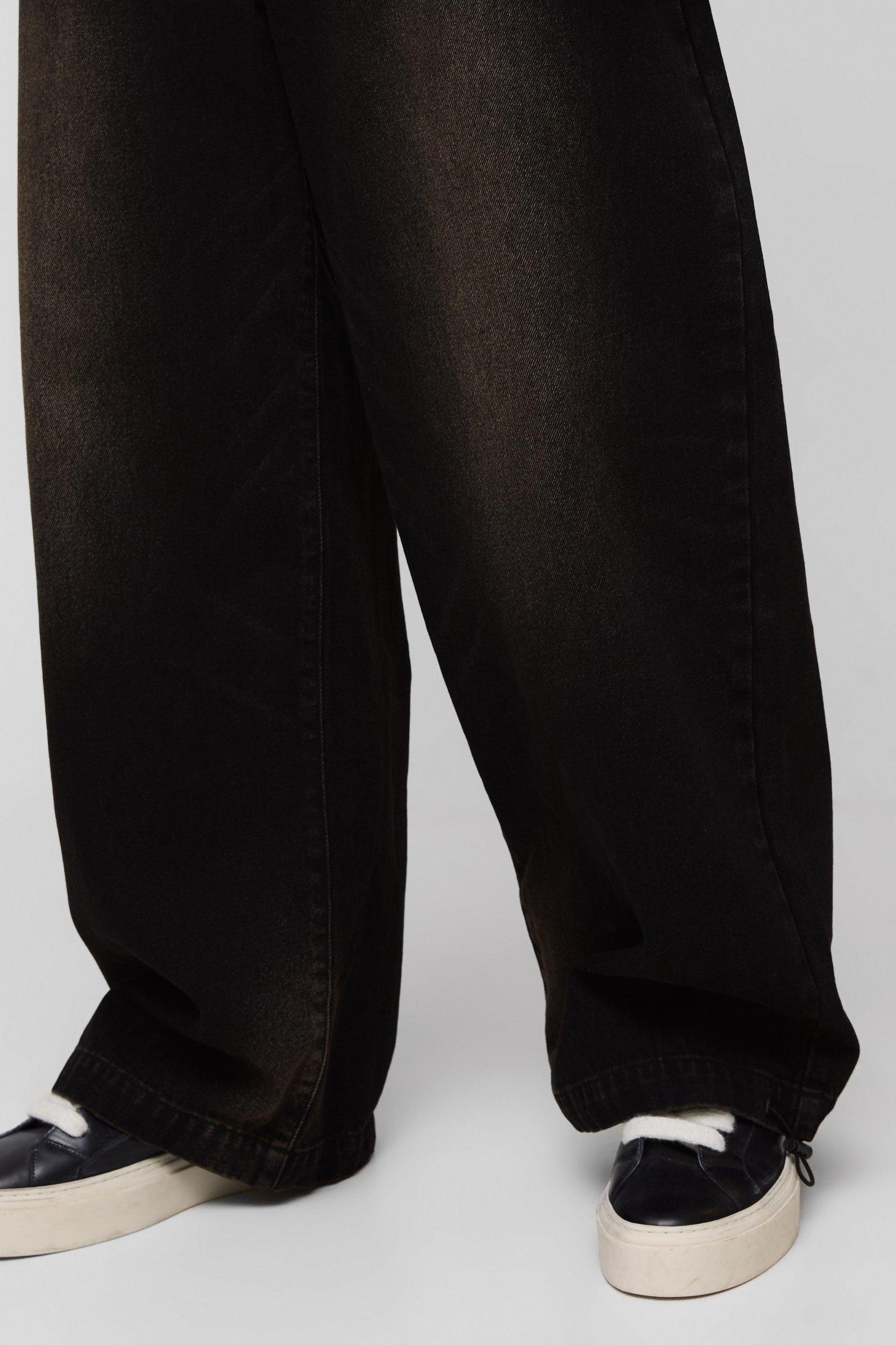 Parachute Baggy Washed Black Jeans | boohooMAN USA Product Image