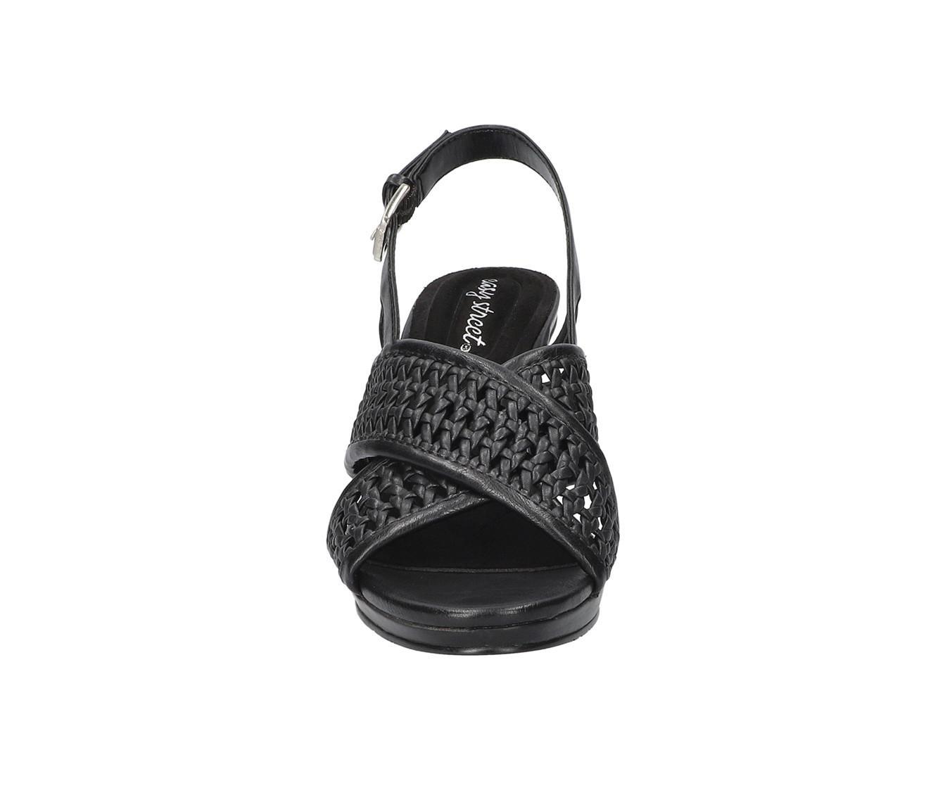 Women's Easy Street Sol Pumps Product Image