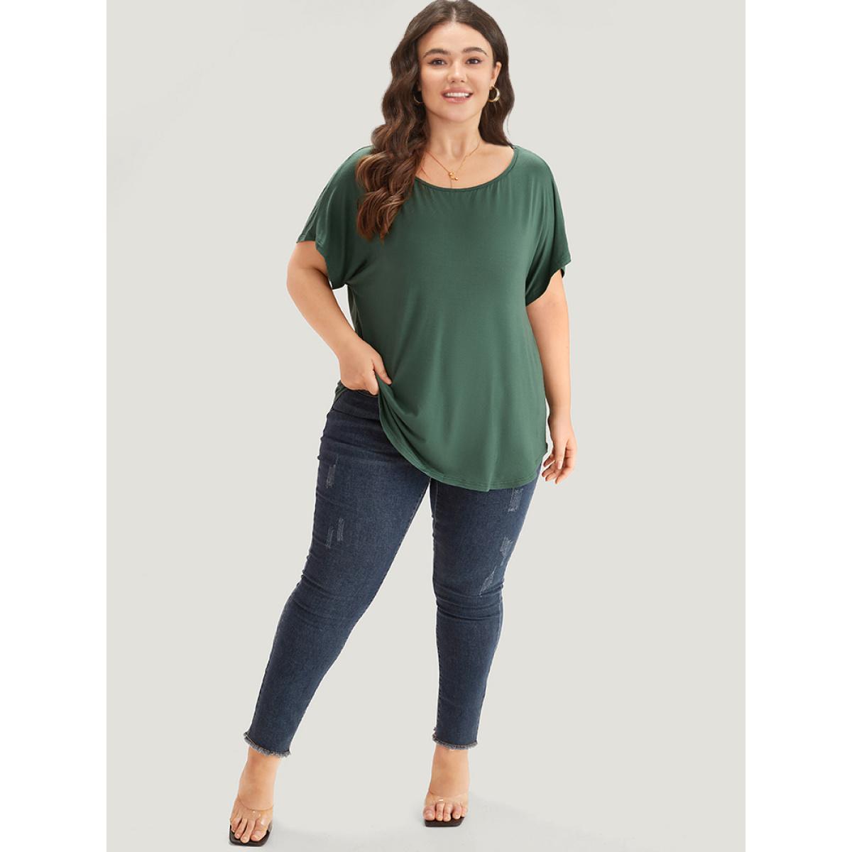 Plus Size Supersoft Essentials Plain Batwing Sleeve Cut Out T-shirt Emerald Women Elegant Plain Plain Round Neck Dailywear T-shirts BloomChic 26/4X Product Image