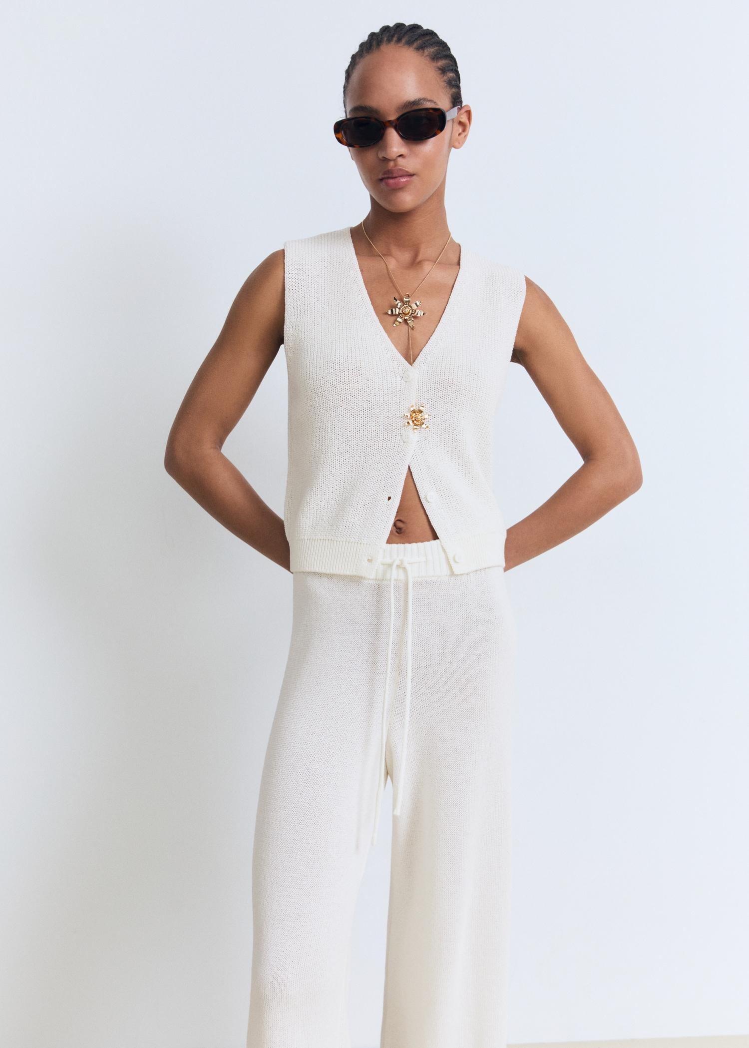 Openwork knitted trousers - Women | MANGO USA Product Image