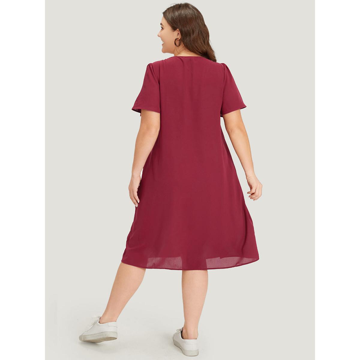 Plus Size Plain Plicated Detail Round Neck Ruffle Sleeve Dress Scarlet Women Casual Plain Round Neck Short sleeve Curvy Midi Dress BloomChic 18-20/2X Product Image