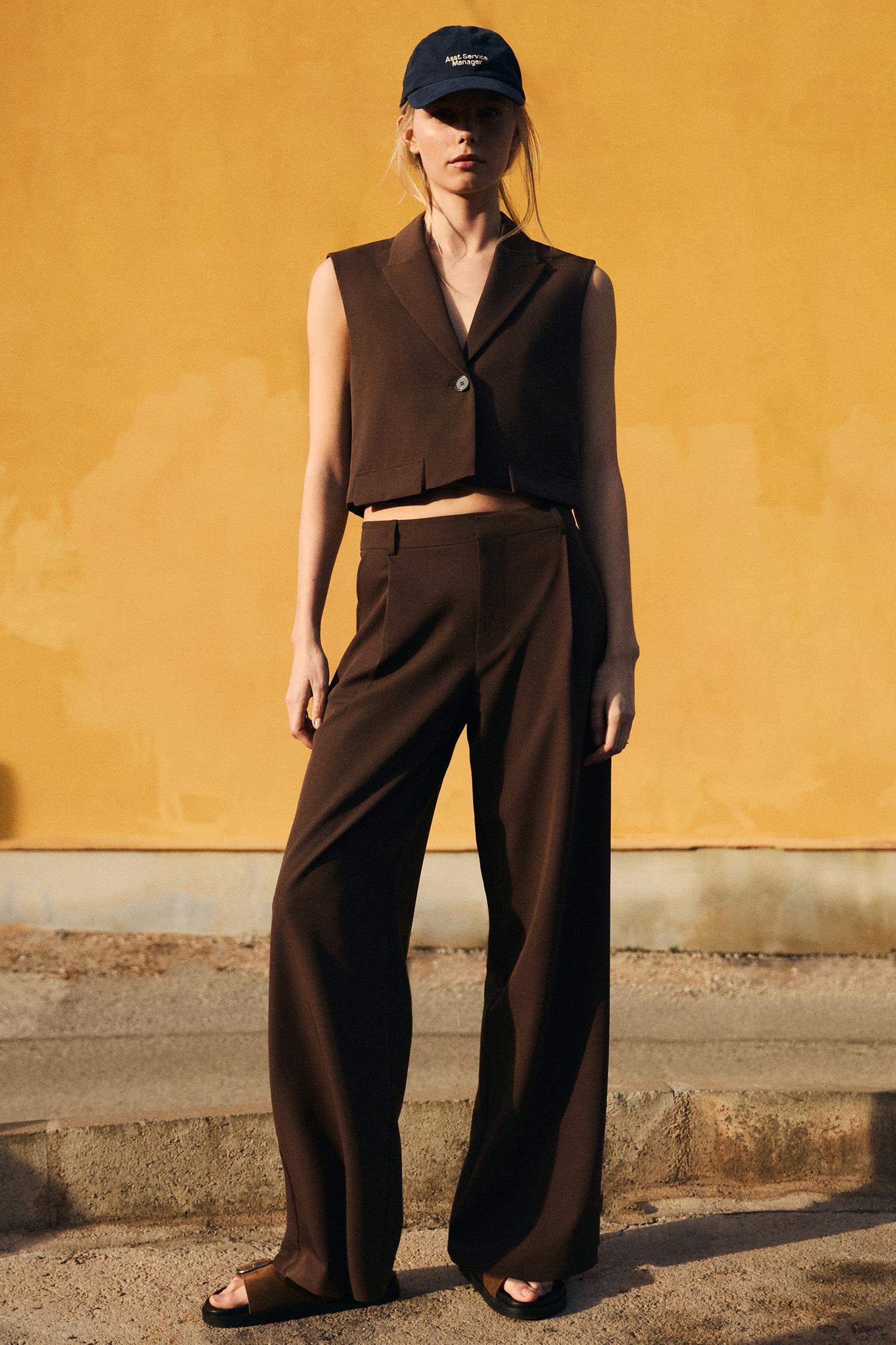 Cropped suit vest Product Image