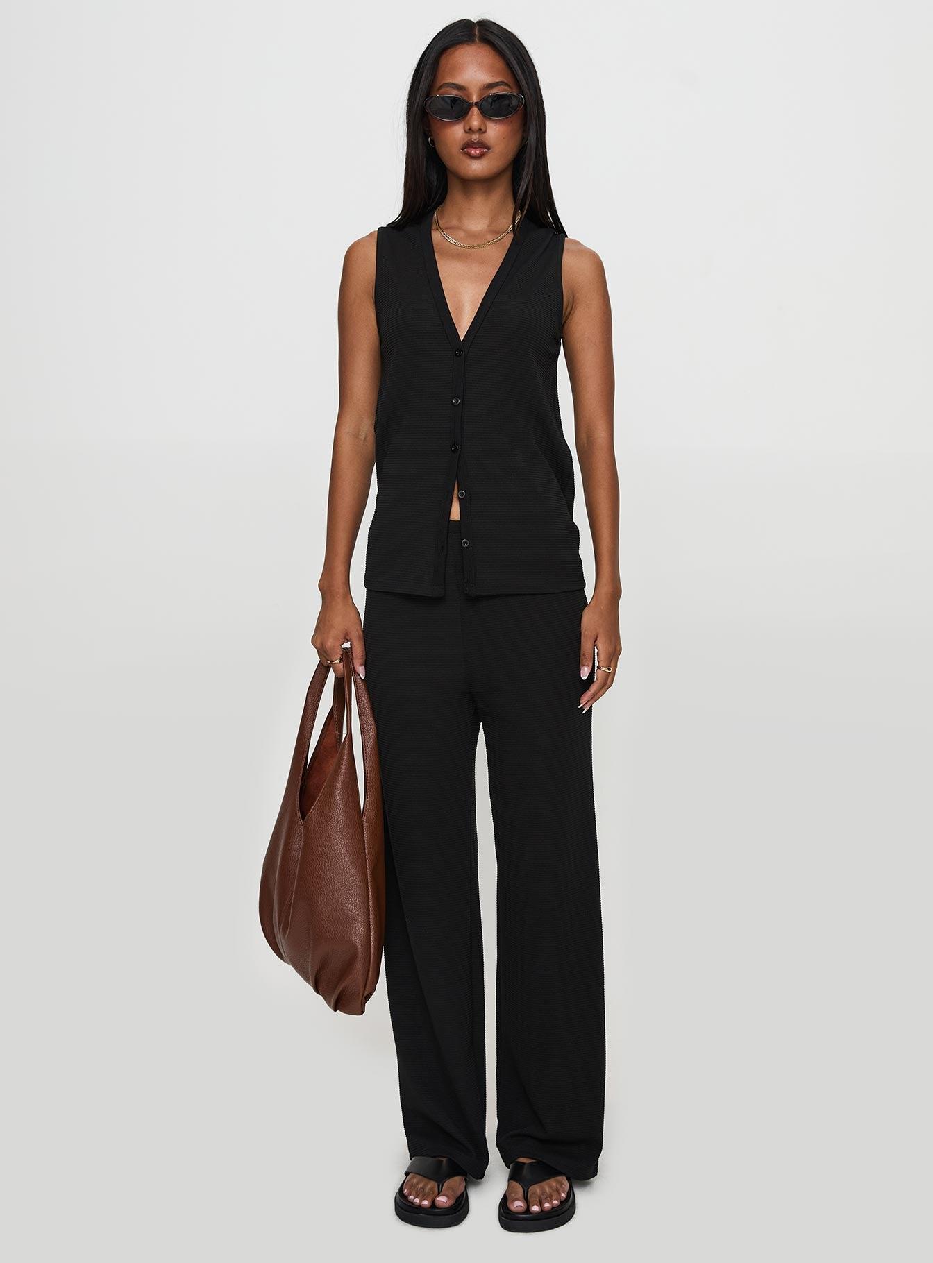 Annalie Set Black Product Image