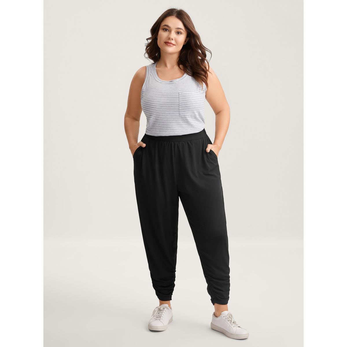 Plus Size Stretchy Straight-Leg Gathered Hem Pants Women Black Leisure Mid Rise Casual Pants BloomChic 30/6X Product Image