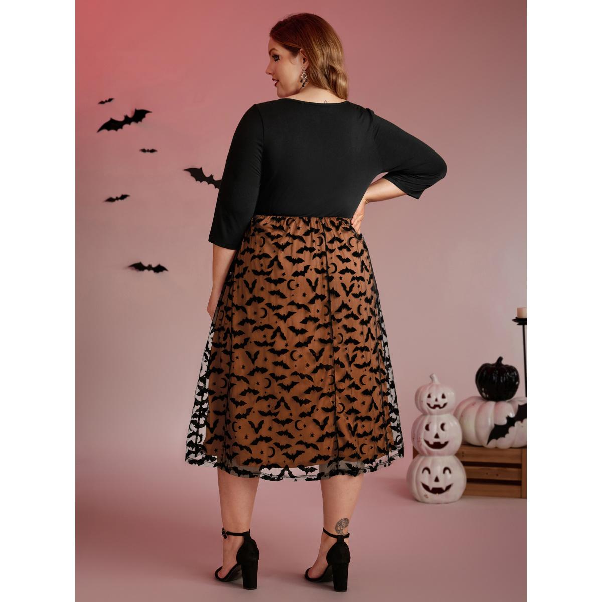 Plus Size Bats Print Halloween Sheer Pockets Maxi Dress Black Women Party&Cocktail Party Curvy Bloomchic 26/4X Product Image