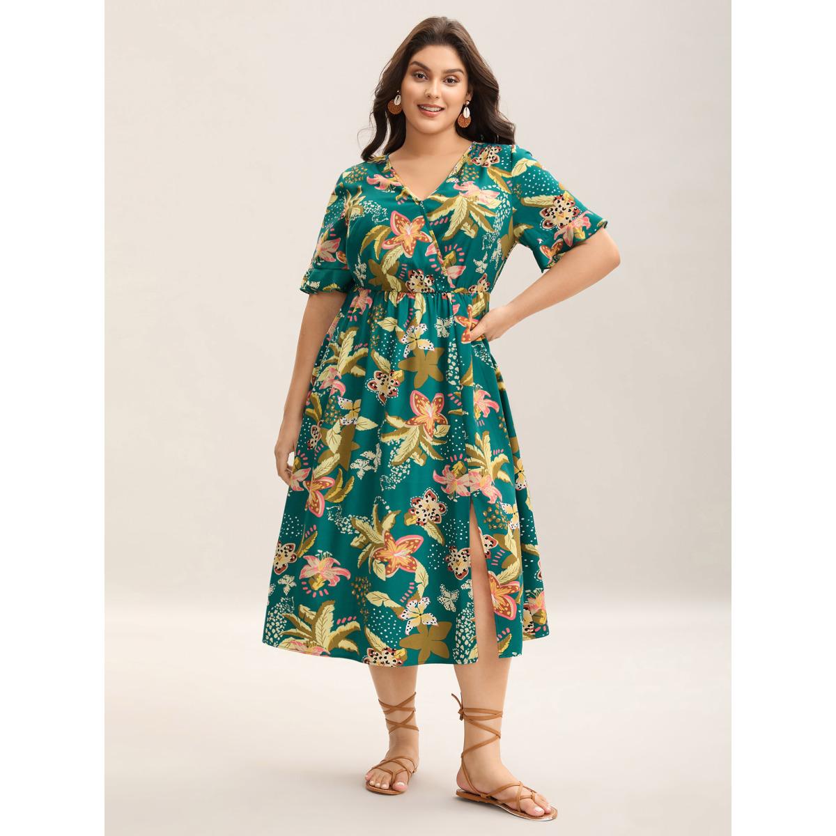 Plus Size Tropical Floral Print Pockets Flowy Midi Dress Teal Women Overlap Collar Short sleeve Curvy BloomChic 14-16/1X Product Image