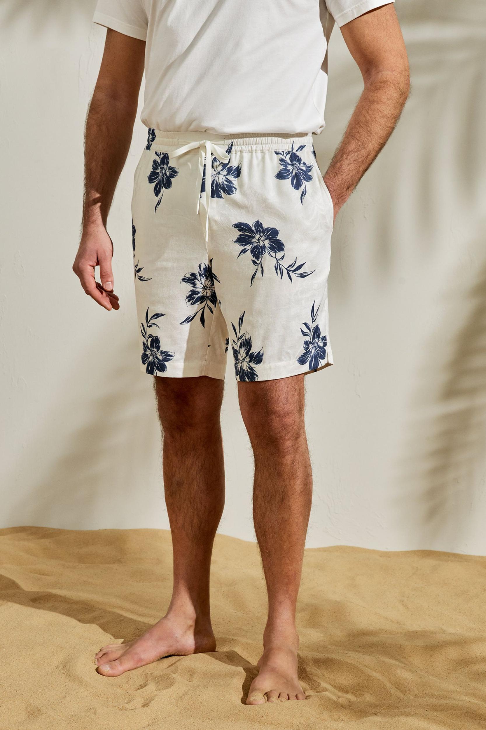Hawaiian Cruise Lily Shorts Product Image