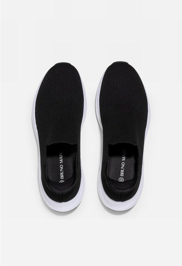 Men's Comfortable Slip-On Knit Walking Shoes Product Image