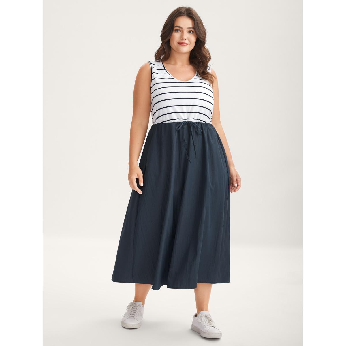 Plus Size Stripes Color Contrast Pockets Midi Dress Indigo Women Leisure Round Neck Sleeveless Curvy BloomChic 22-24/3X Product Image