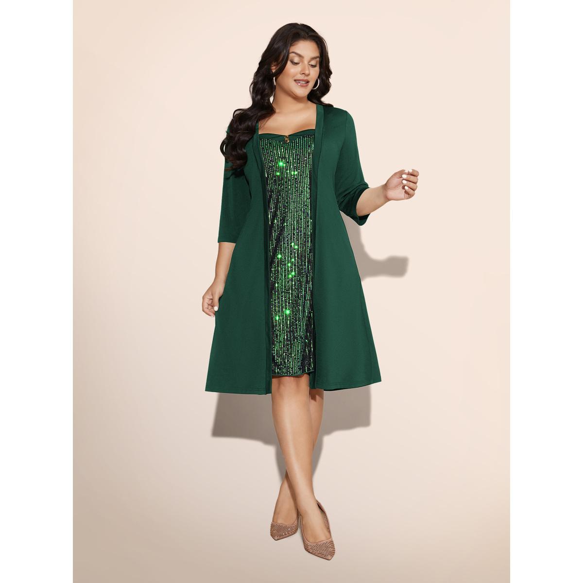 Plus Size Heart Neckline Patchwork Sequin Button Detail Dress DarkGreen Women Party&Cocktail Texture Party Curvy Bloomchic 30/6X Product Image