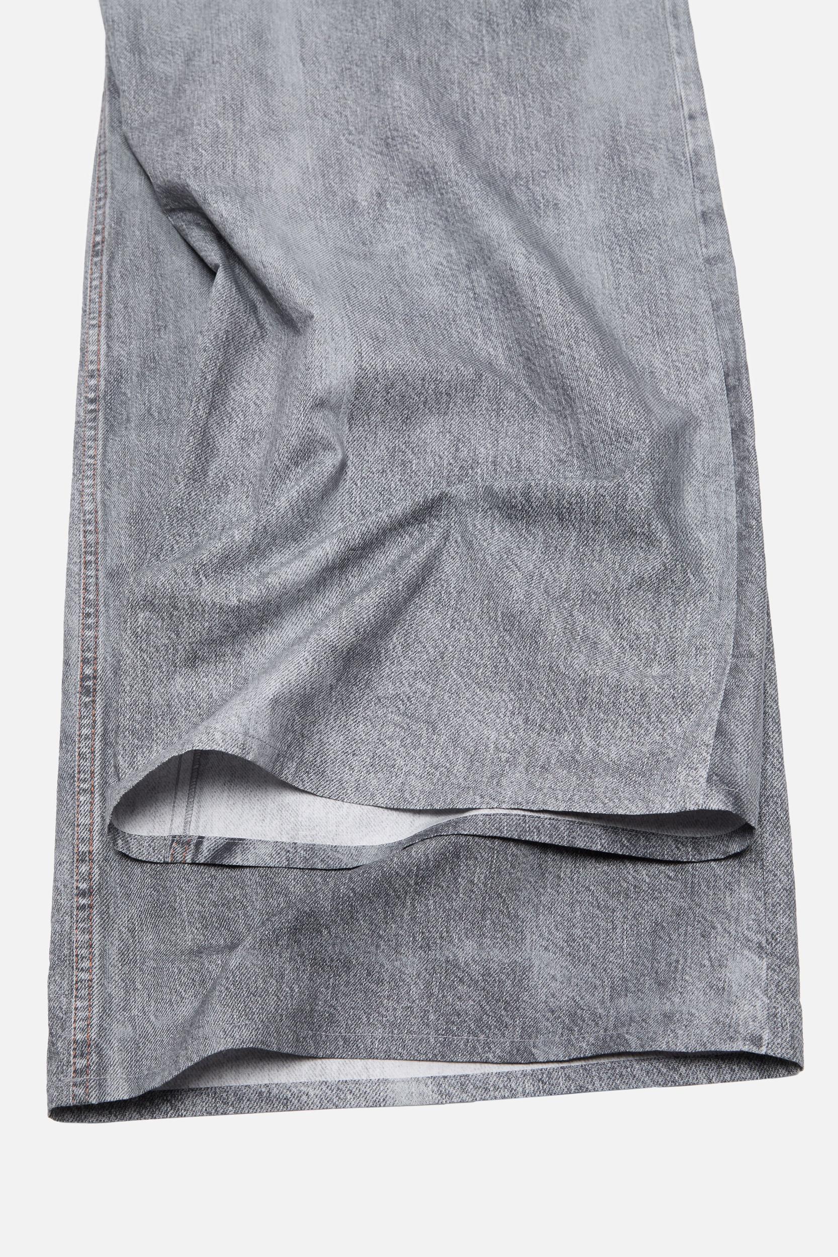 Printed trousers Product Image