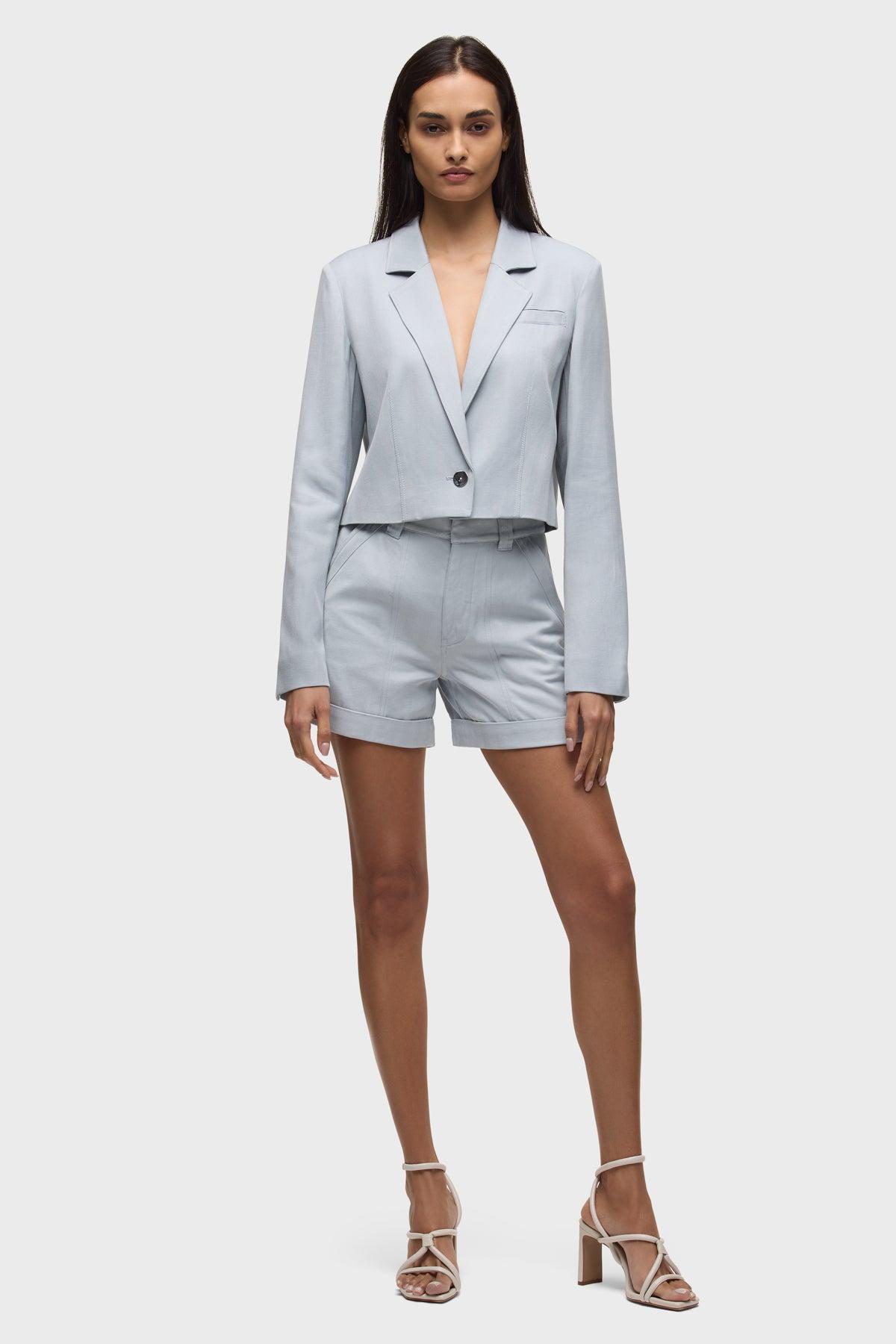 Cropped Blazer Female Product Image