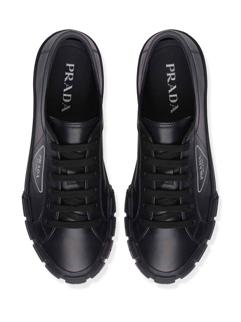 Wheel sneakers Product Image