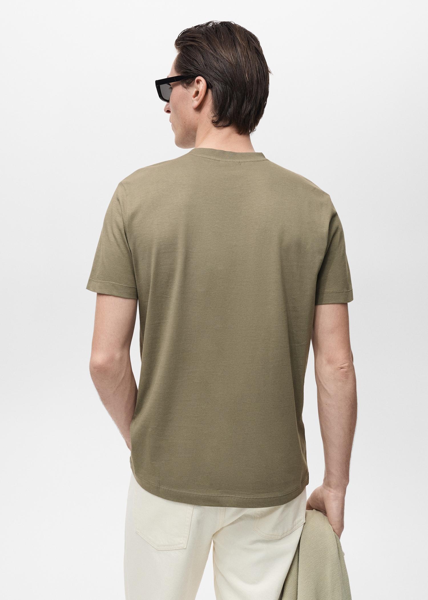 100% cotton slim-fit t-shirt - Men | MANGO USA Product Image