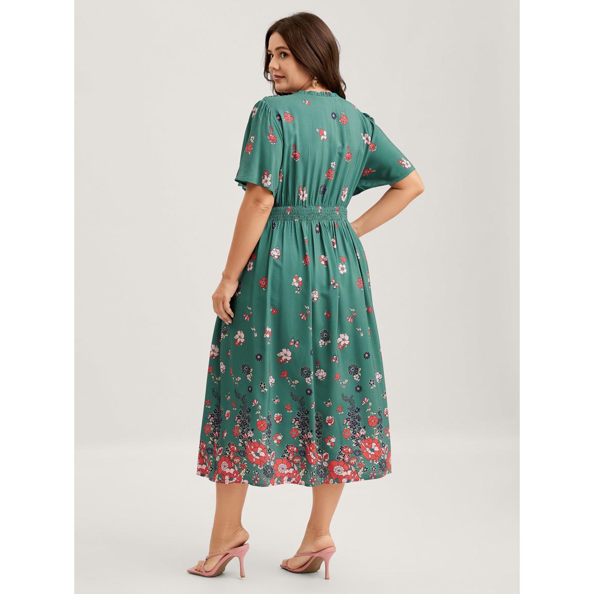 Plus Size Floral Pleated Notched Collar Midi Dress Emerald Women Flat collar with V-notch Short sleeve Curvy BloomChic 22-24/3X Product Image