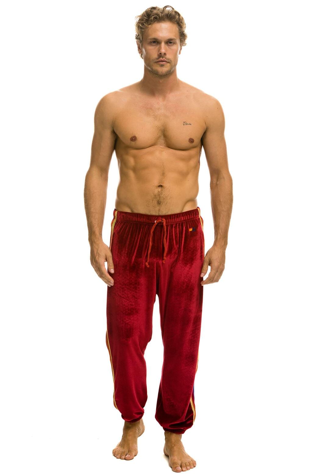 CLASSIC VELVET SWEATPANTS - RED Male Product Image