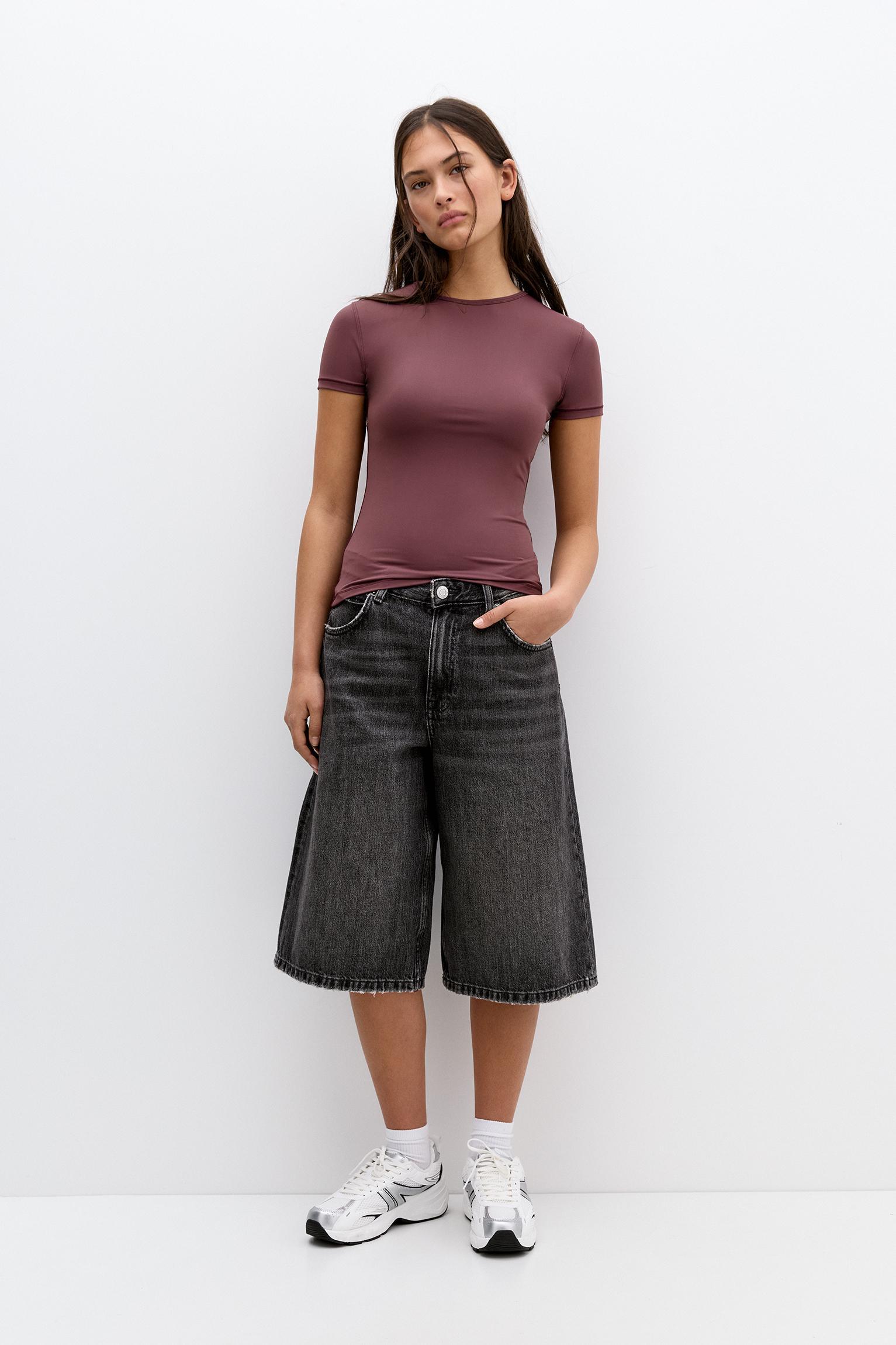 Short sleeve polyamide T-shirt Product Image