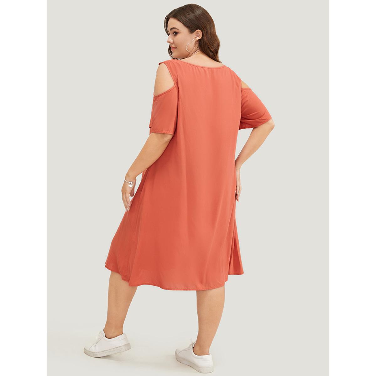 Plus Size Solid Contrast Lace Pocket Cold Shoulder Midi Dress Coral Women Casual Lace Cold Shoulder Short sleeve Curvy Midi Dress BloomChic 14-16/1X Product Image