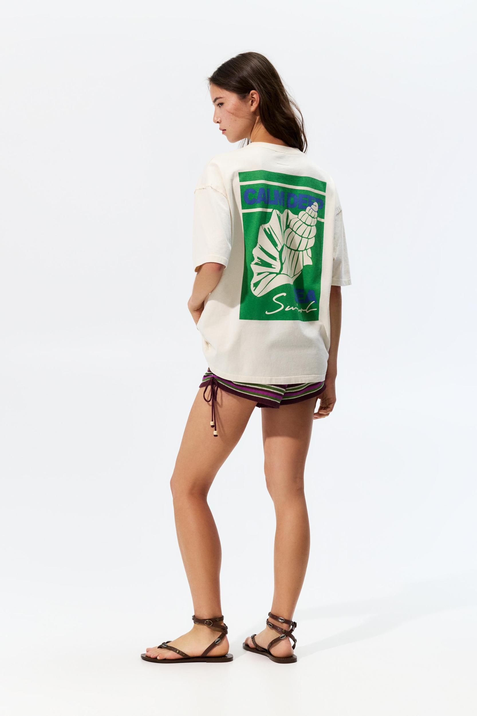 Seashell T-shirt Product Image