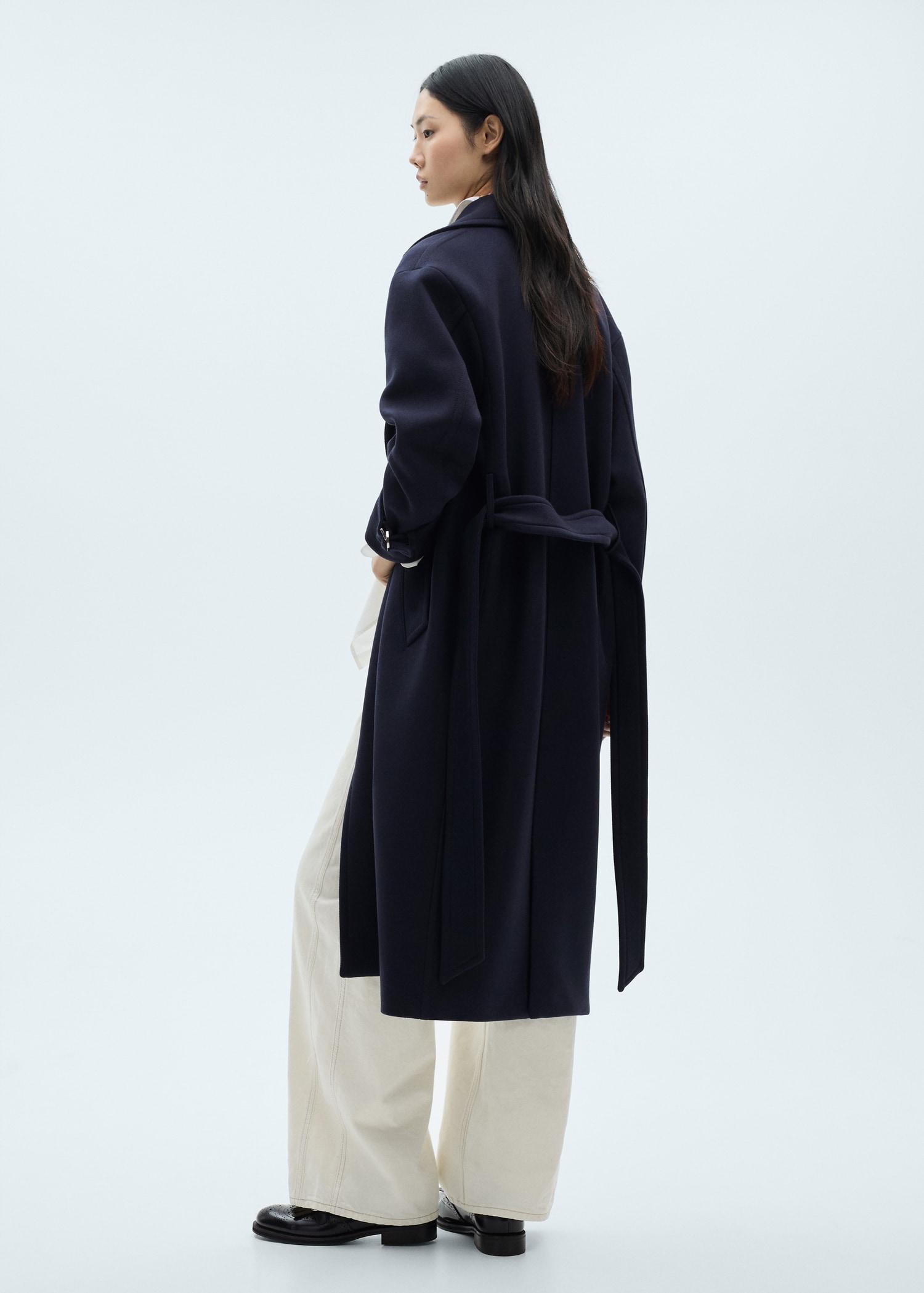 Long virgin wool coat - Women | MANGO USA Product Image