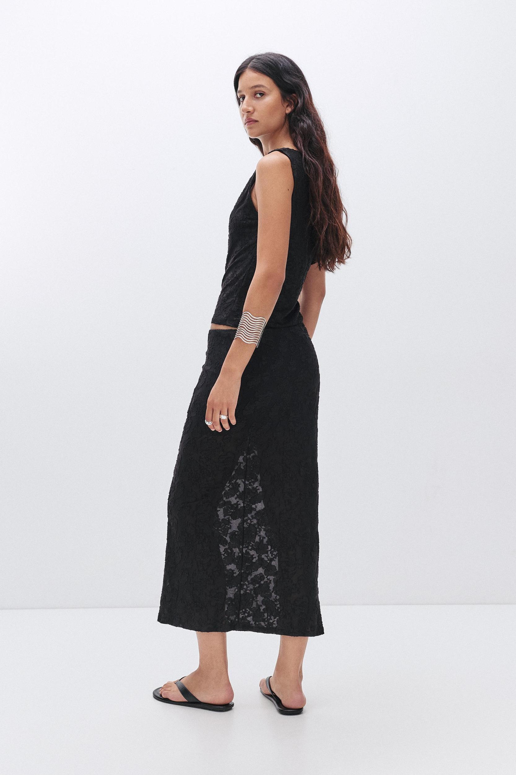Lace midi skirt Product Image