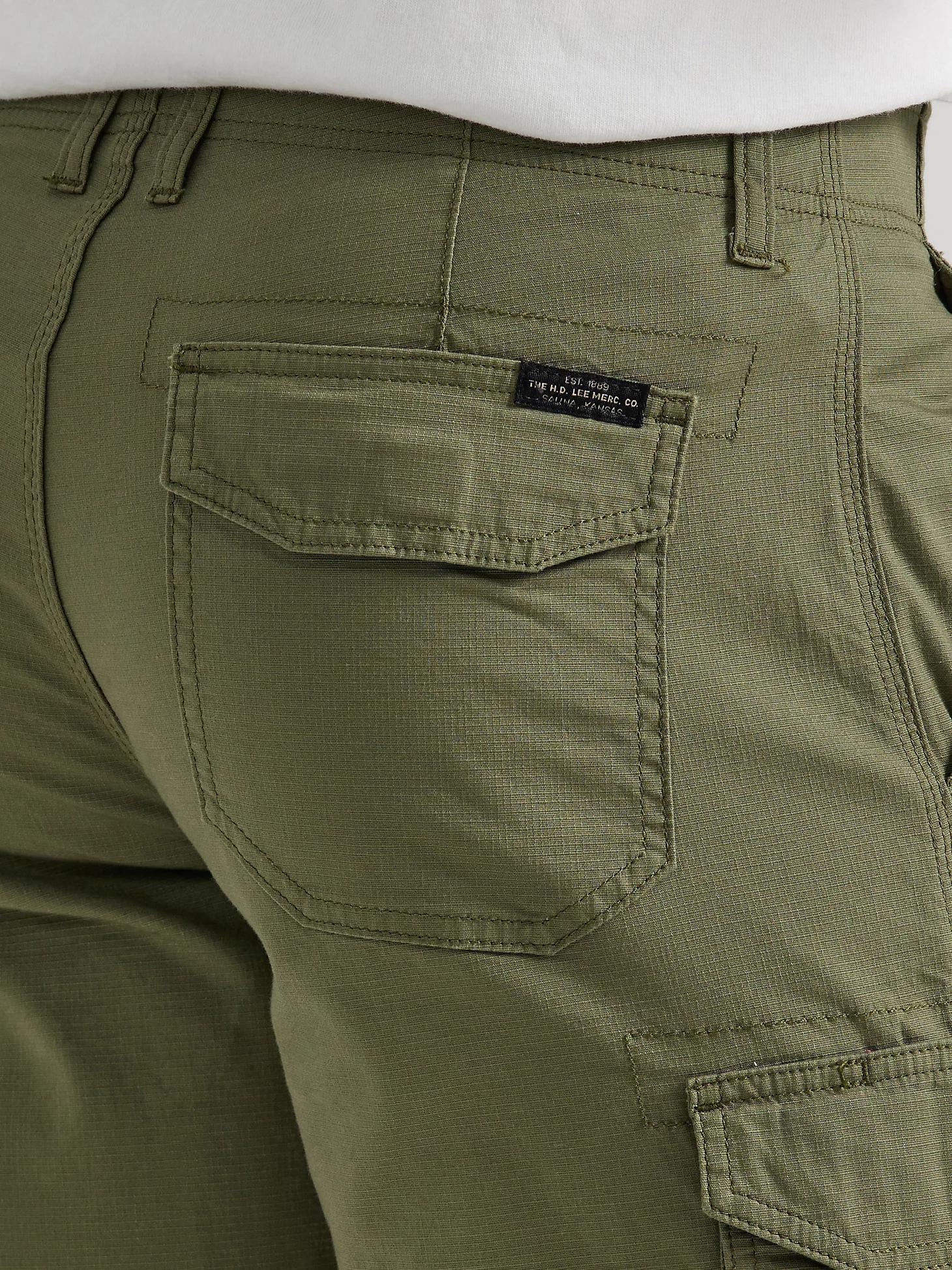 Men's Extreme Motion Swope Cargo Short | Men's Shorts | Lee® Product Image