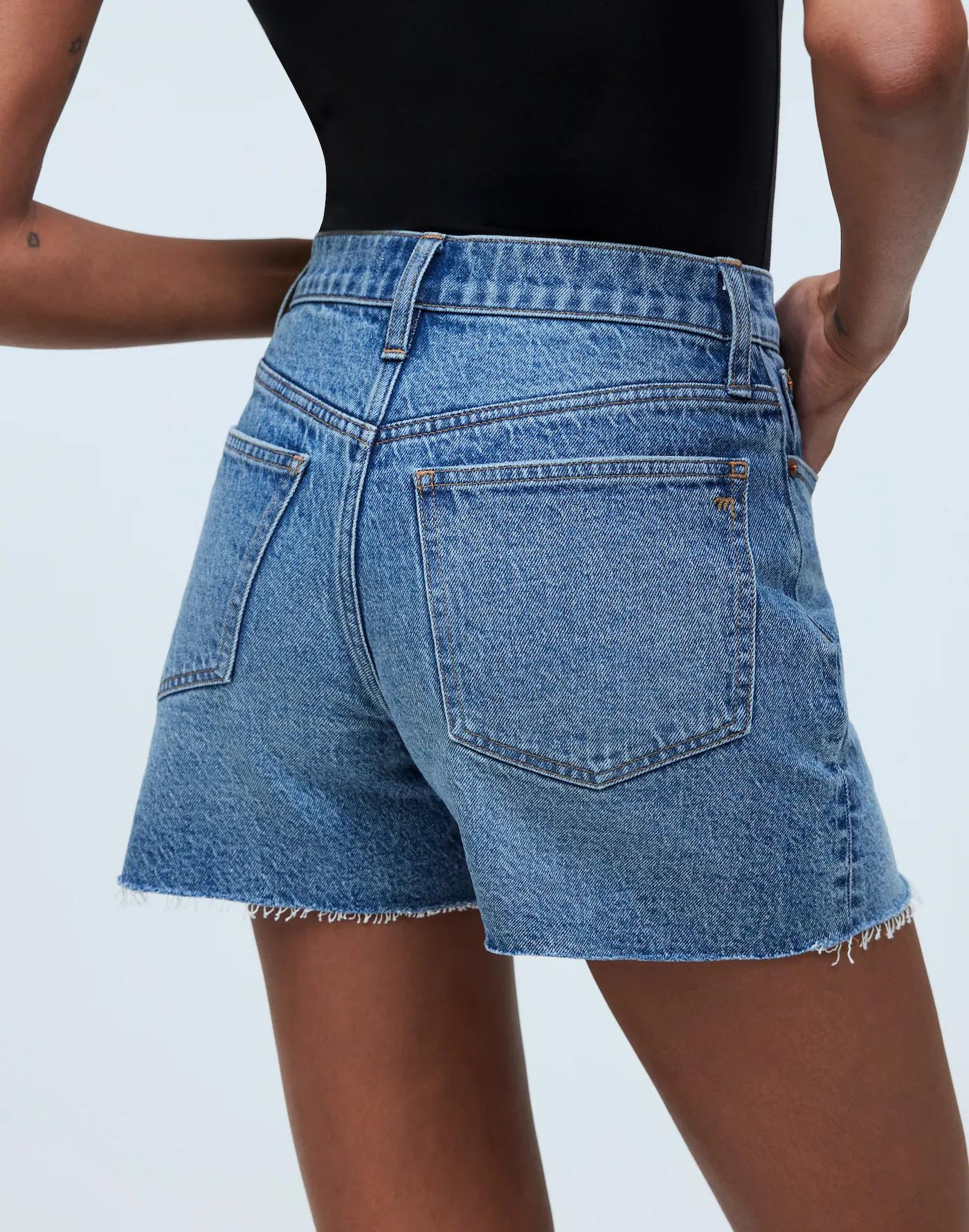 The Perfect Vintage Short in Dewberry Wash Product Image