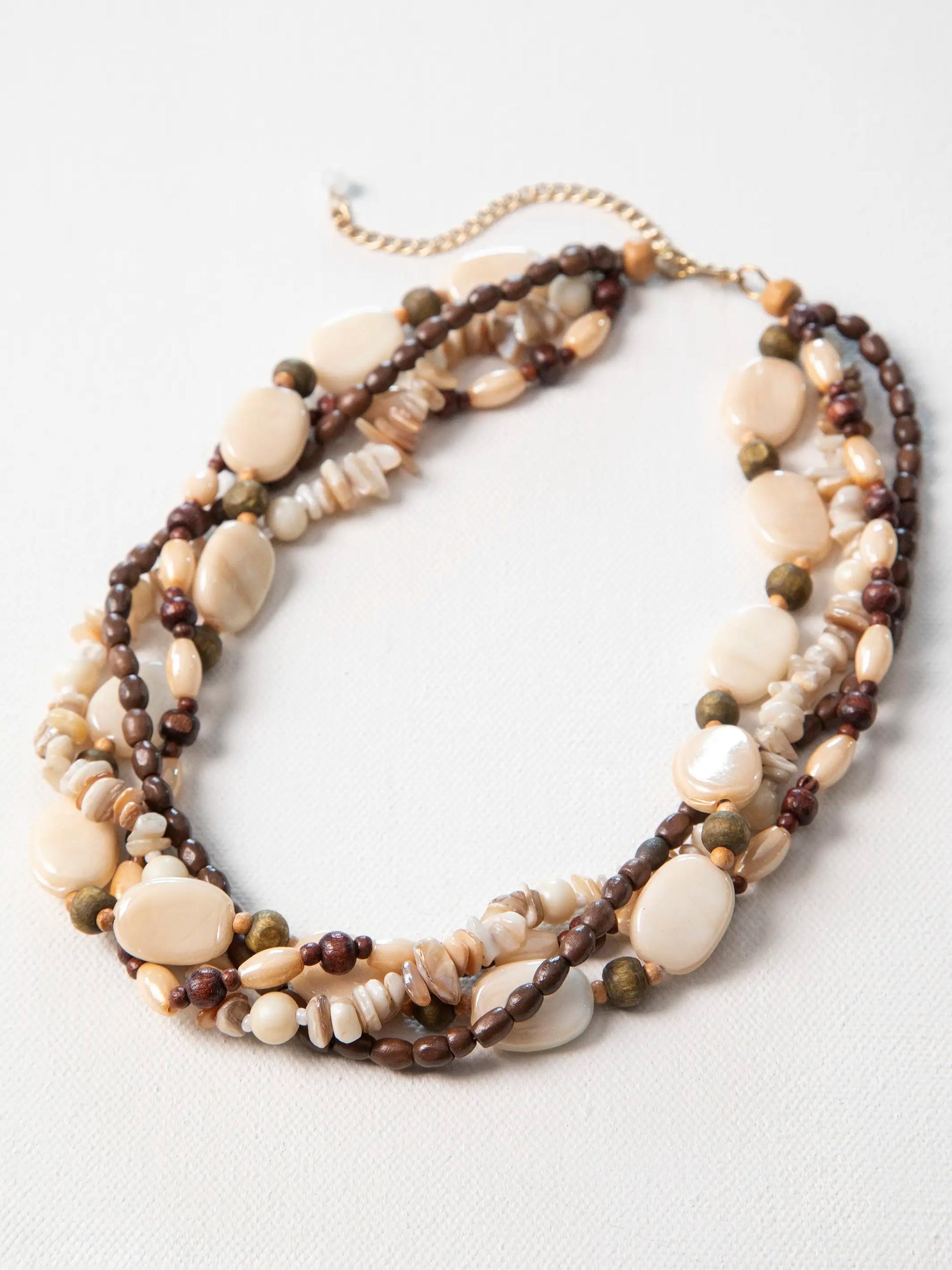 Chunky Beaded Shell Necklace Product Image