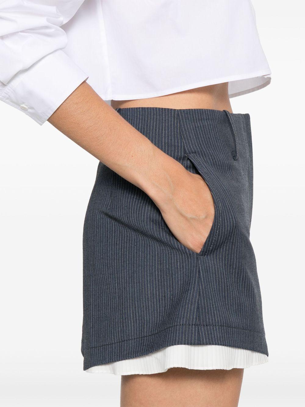 taille shorts Product Image