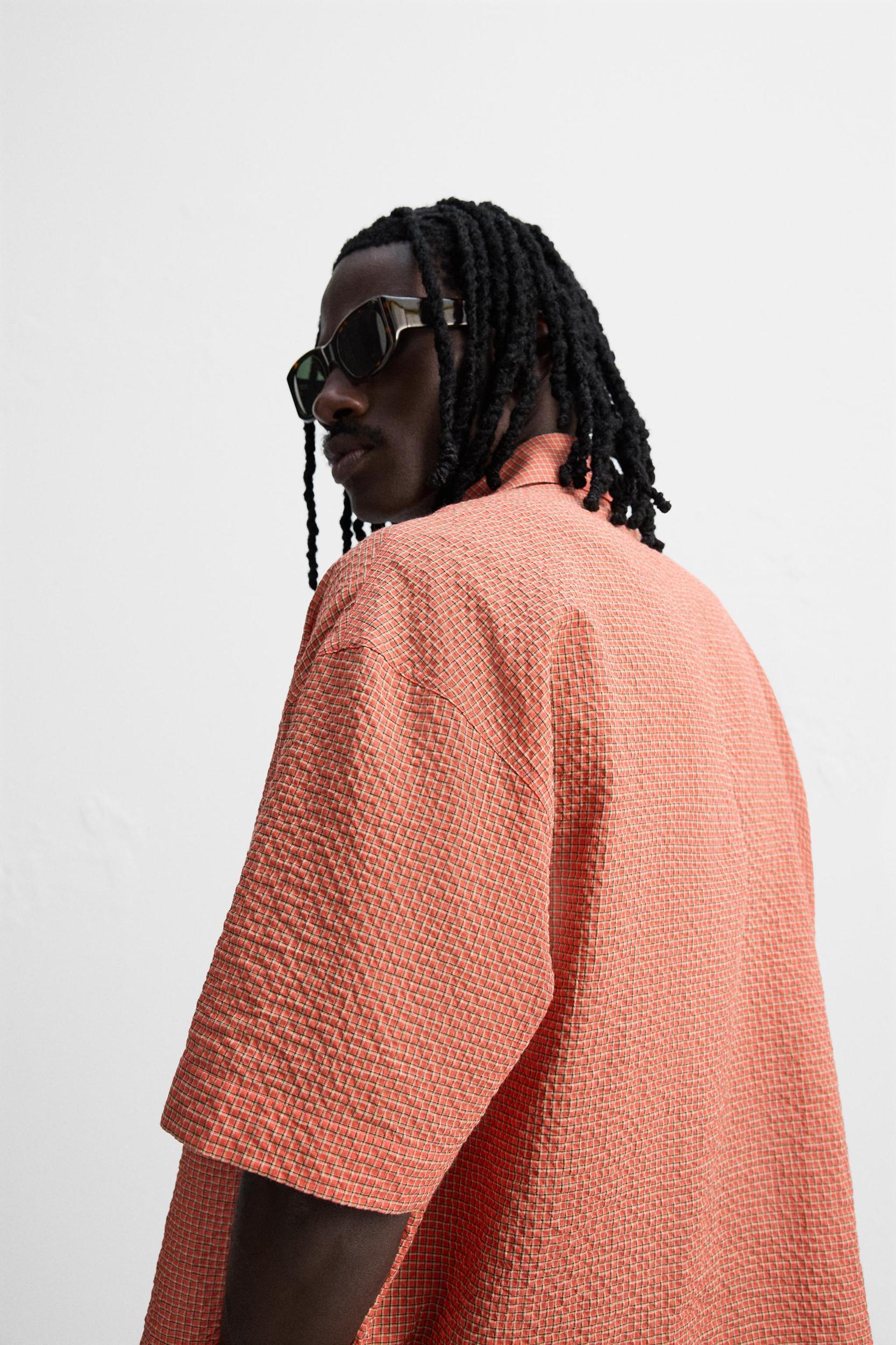 SEERSUCKER PLAID SHIRT Product Image