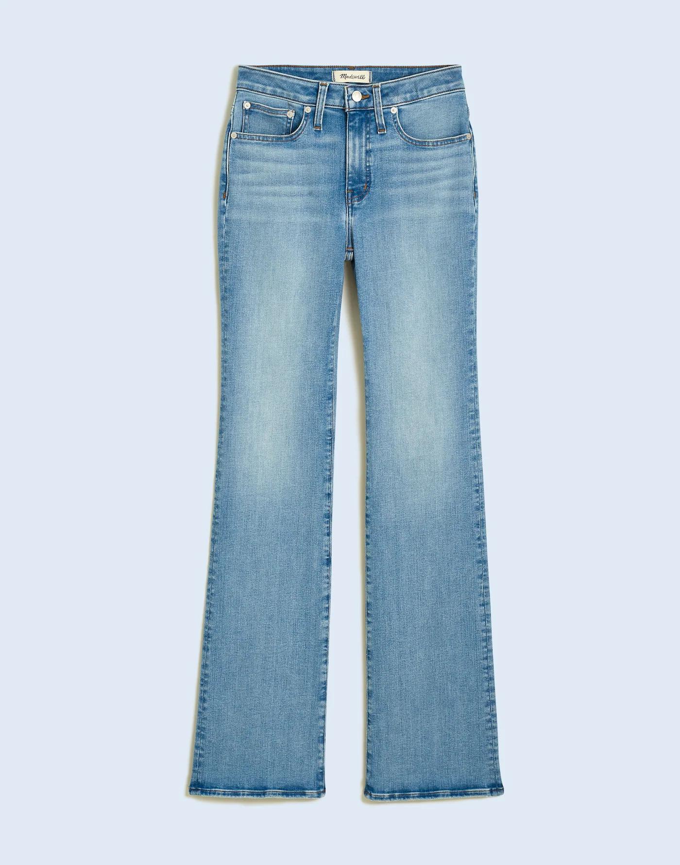 Curvy Kick Out Full-Length Jeans in Merrigan Wash Product Image