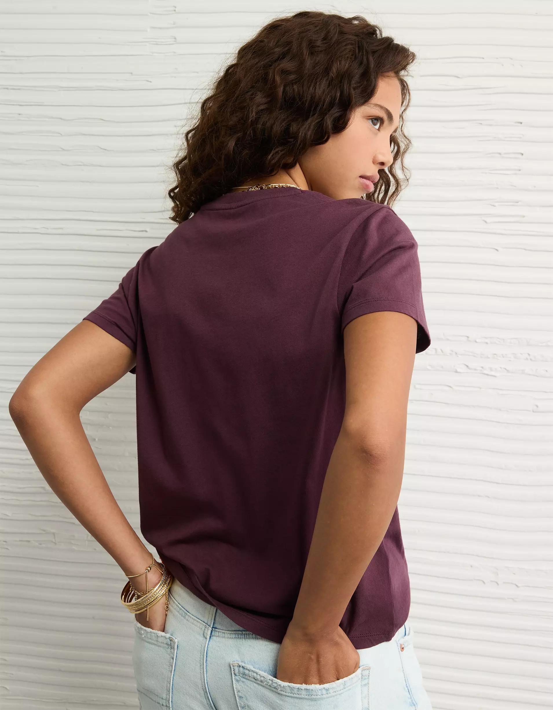 AE Classic T-Shirt Product Image